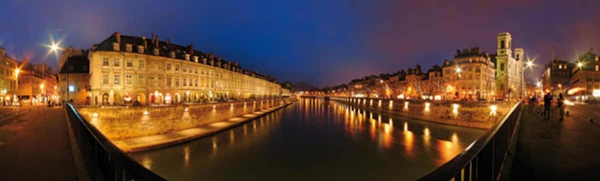 Gite 3 étoiles entre sources et rivière Besançon Vaire-le-Grand Exterior foto